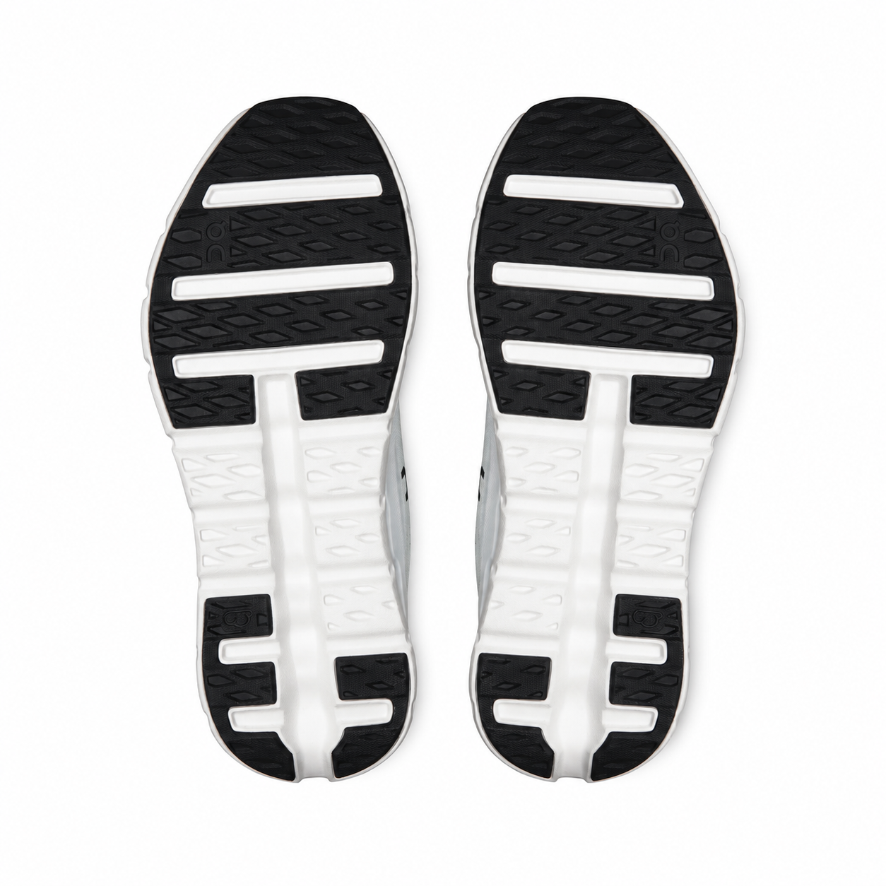 Cloudtilt Black | Ivory